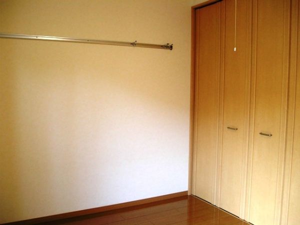 �y���[�z�@�N���[�[�b�g���[����ň��S�ł�