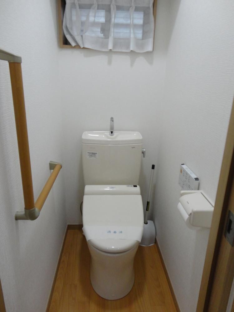 【トイレ】　１階のトイレ