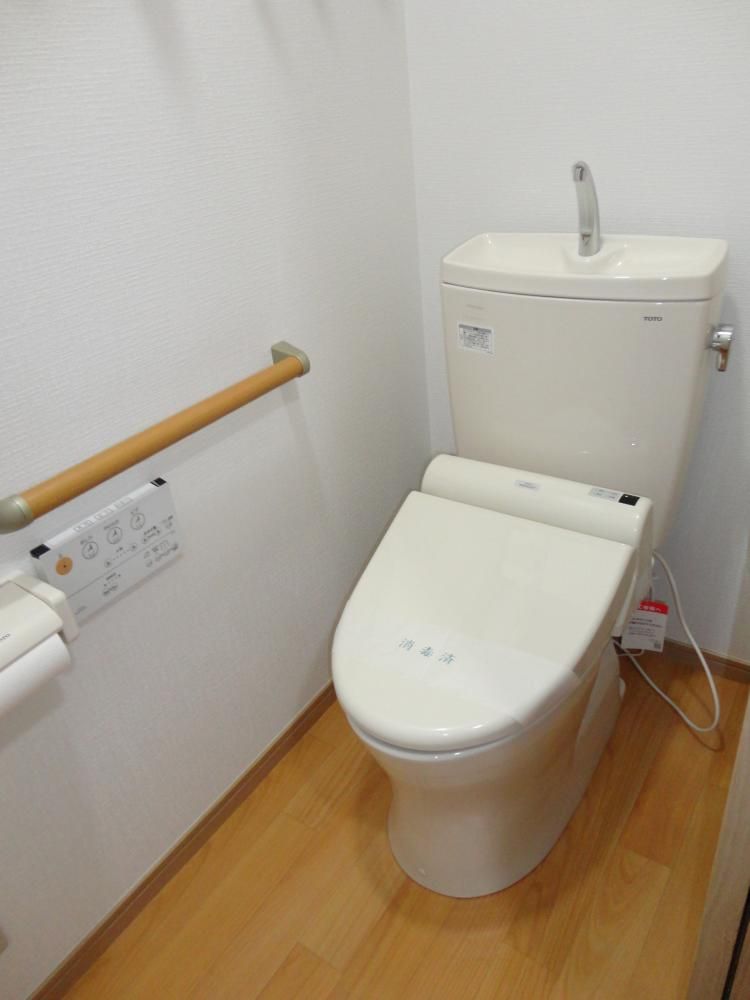 【トイレ】　２階のトイレ