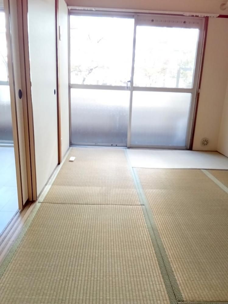 �y�����E���r���O�z�@�o���R�j�[�ɖʂ��������Ŗ��邢�ł�