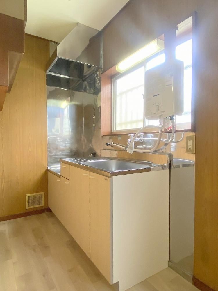 �y�L�b�`���z�@