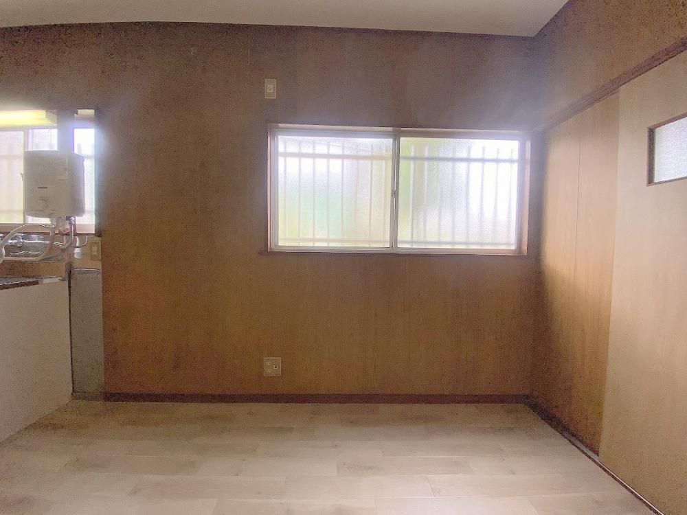 �y�L�b�`���z�@