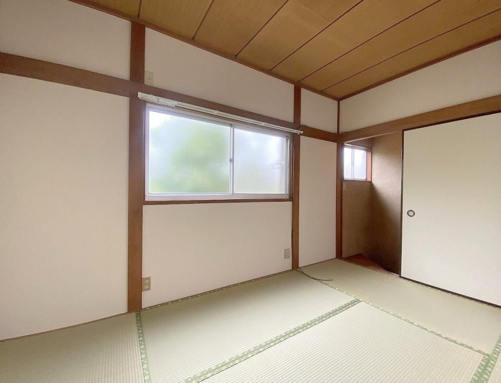 �y�����E���r���O�z�@