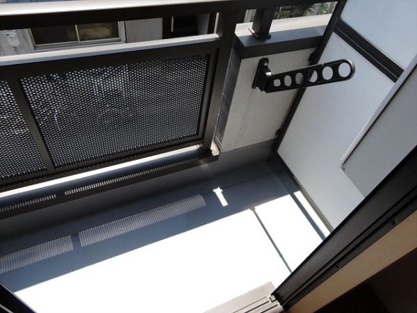 �y�o���R�j�[�z�@�o���R�j�[�ɂ͕������Ƃ��|�����镨�����X�y�[�X�L��