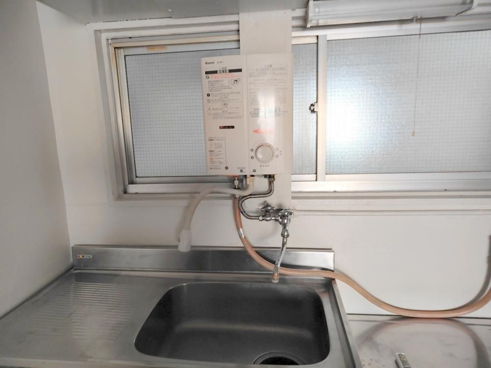 �y�L�b�`���z�@