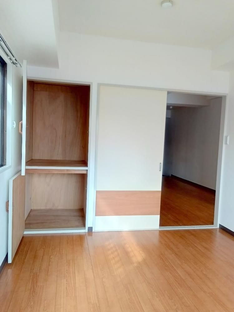 yErOz@^Cv̎[łՂ[o܂