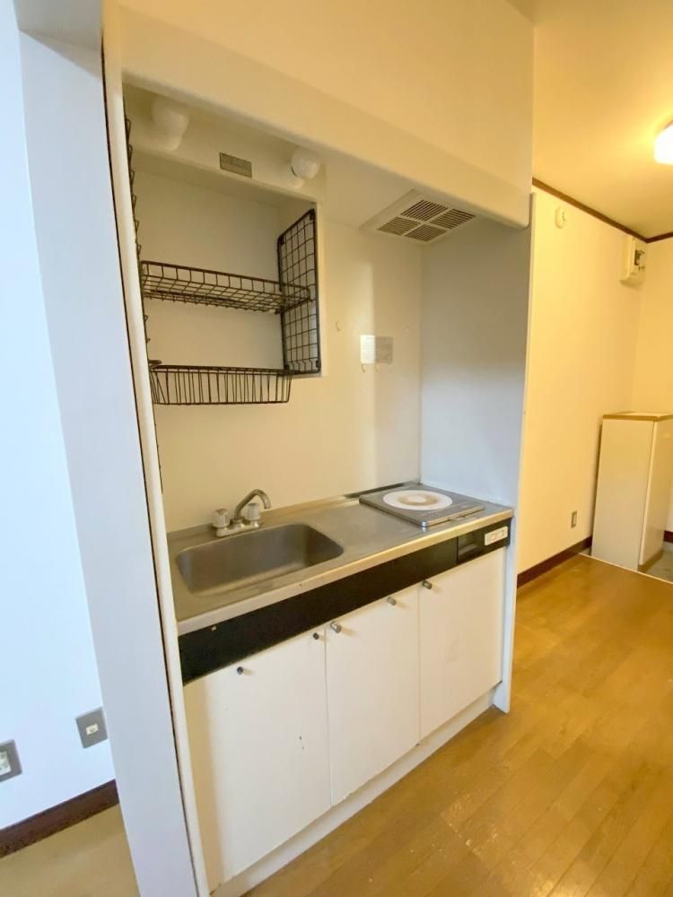 �y�L�b�`���z�@