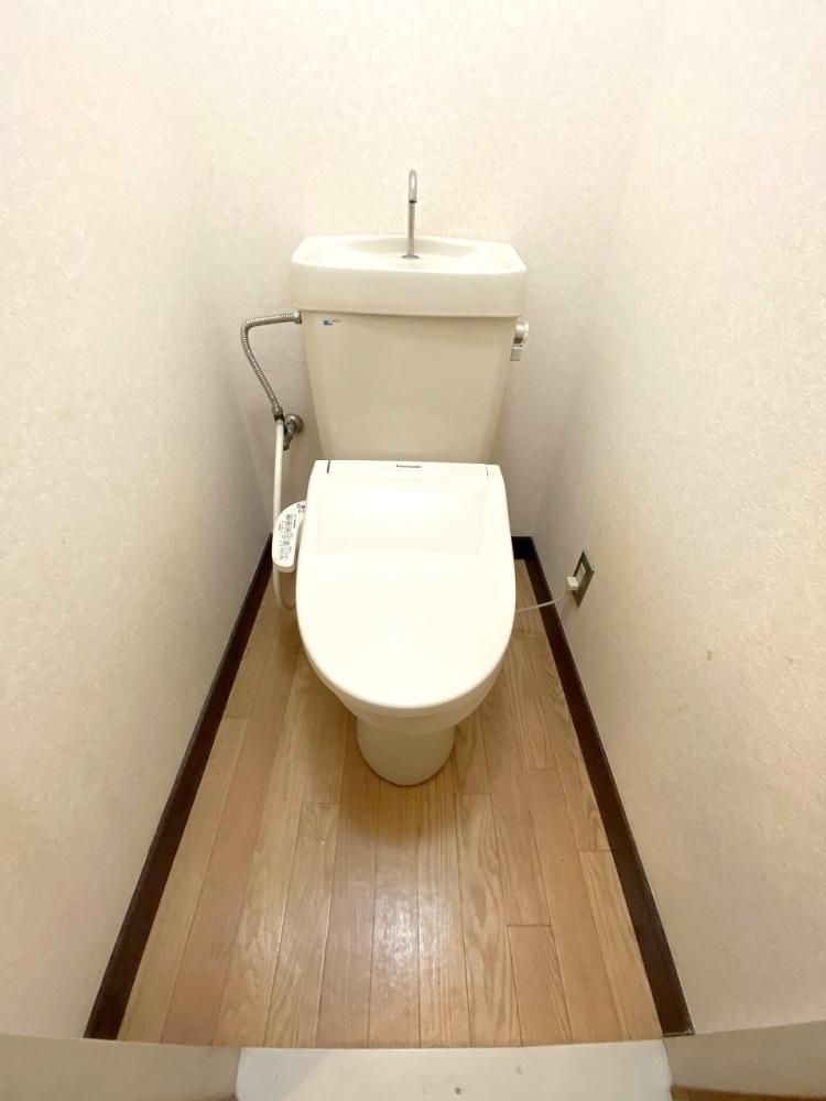 �y�g�C���z�@