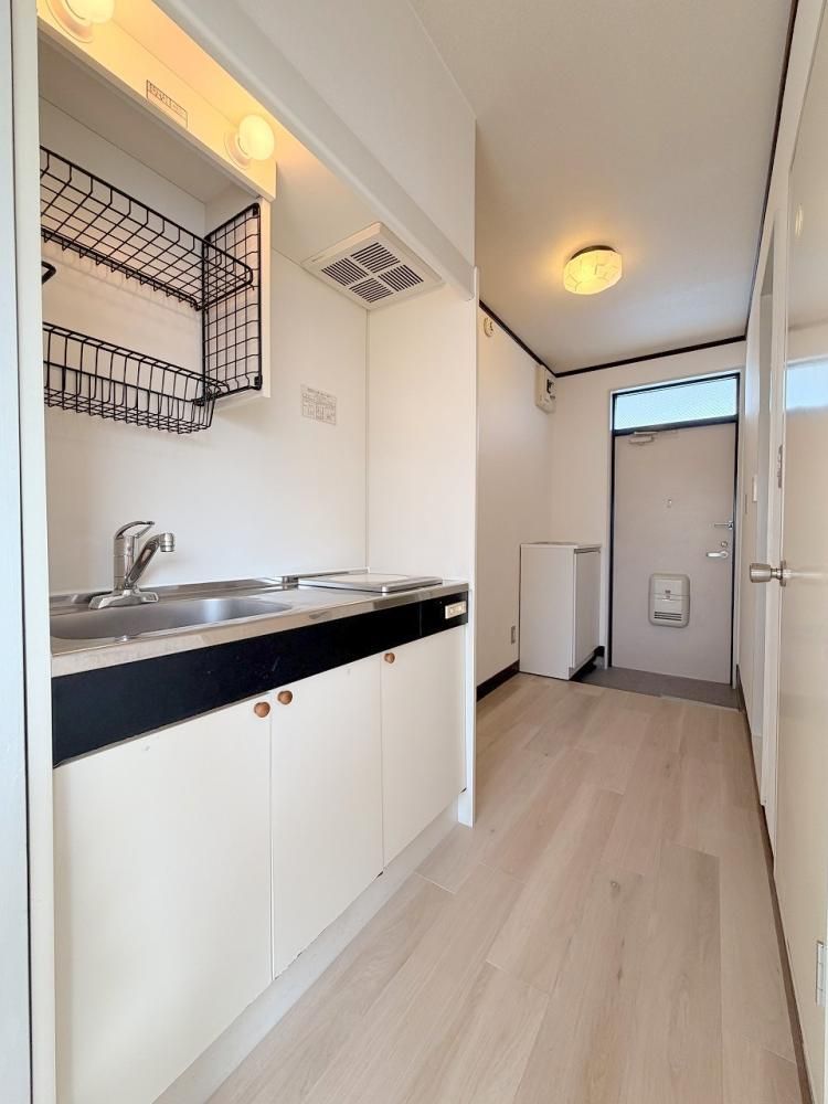 �y�L�b�`���z�@