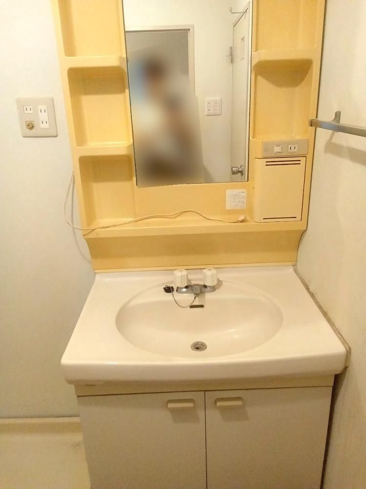 �y���ʏ��z�@