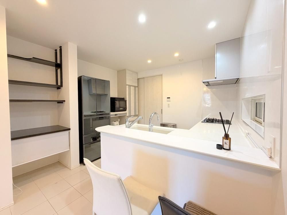 �y�L�b�`���z�@