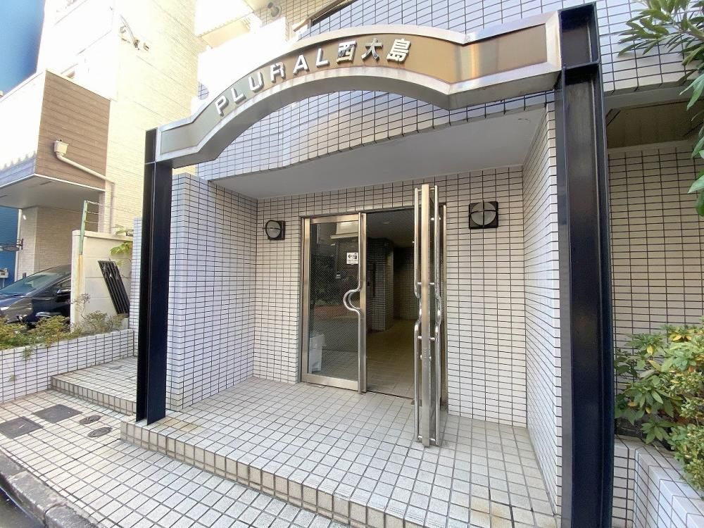 �y�G���g�����X�z�@