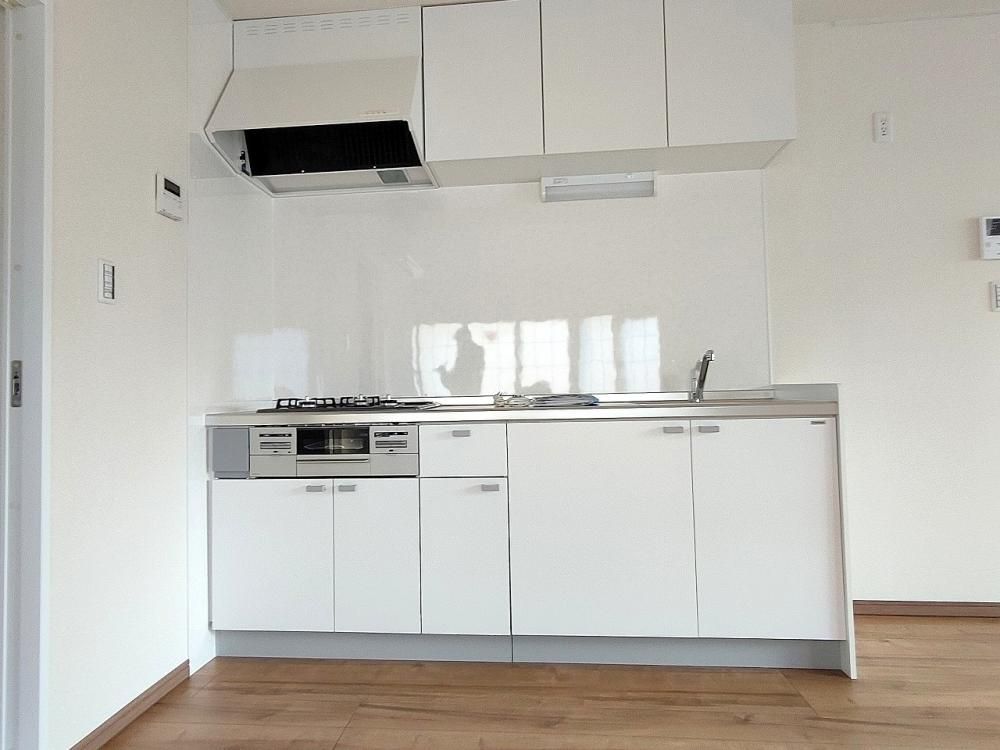 �y�L�b�`���z�@