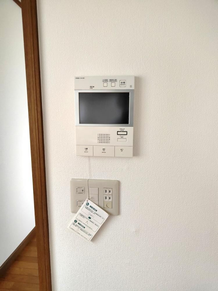 �y���̑��ݔ��z�@