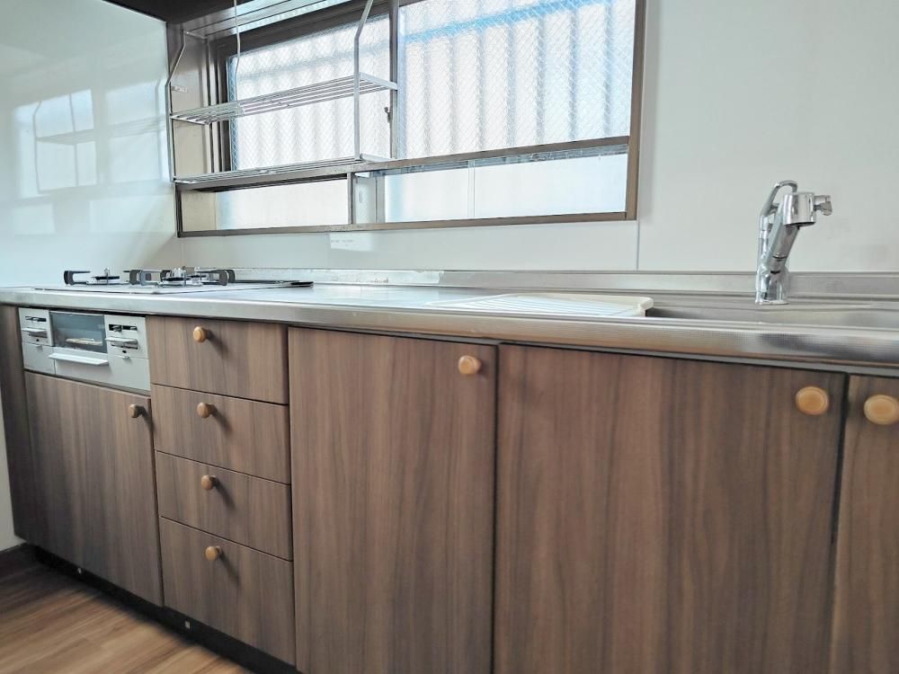 �y�L�b�`���z�@