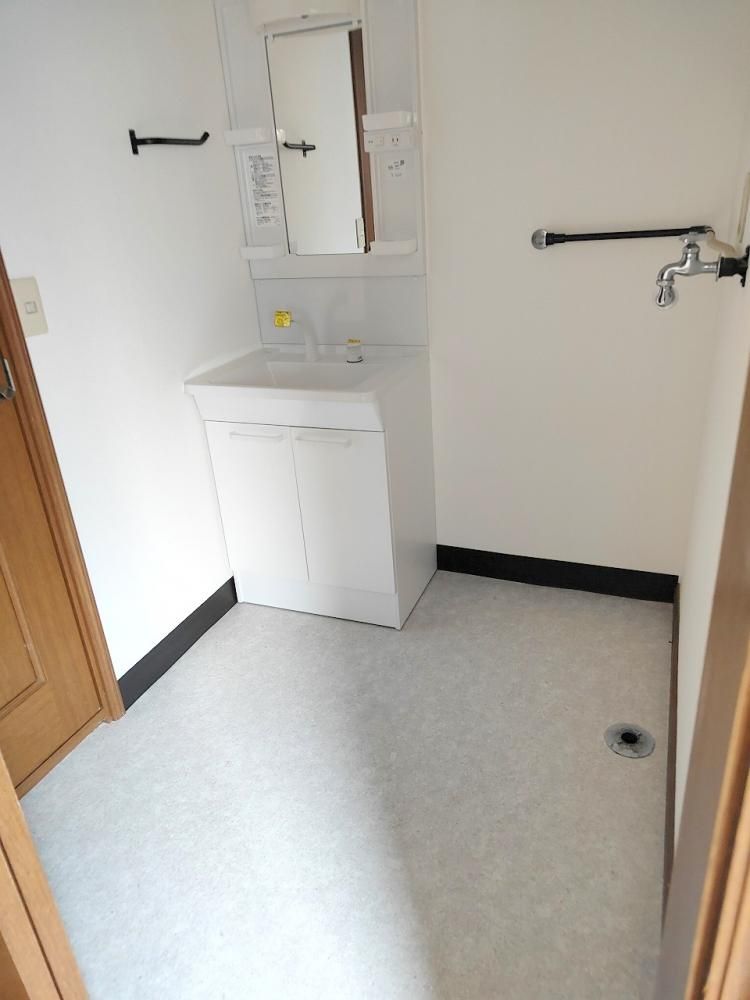 �y���ʏ��z�@