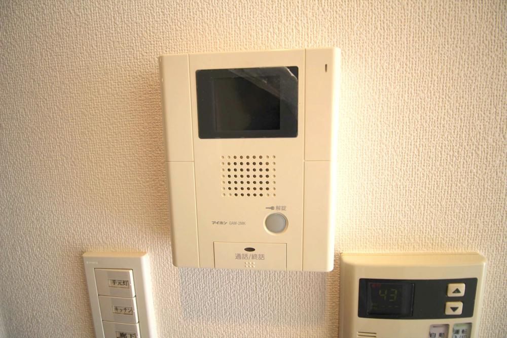 �y���̑��ݔ��z�@