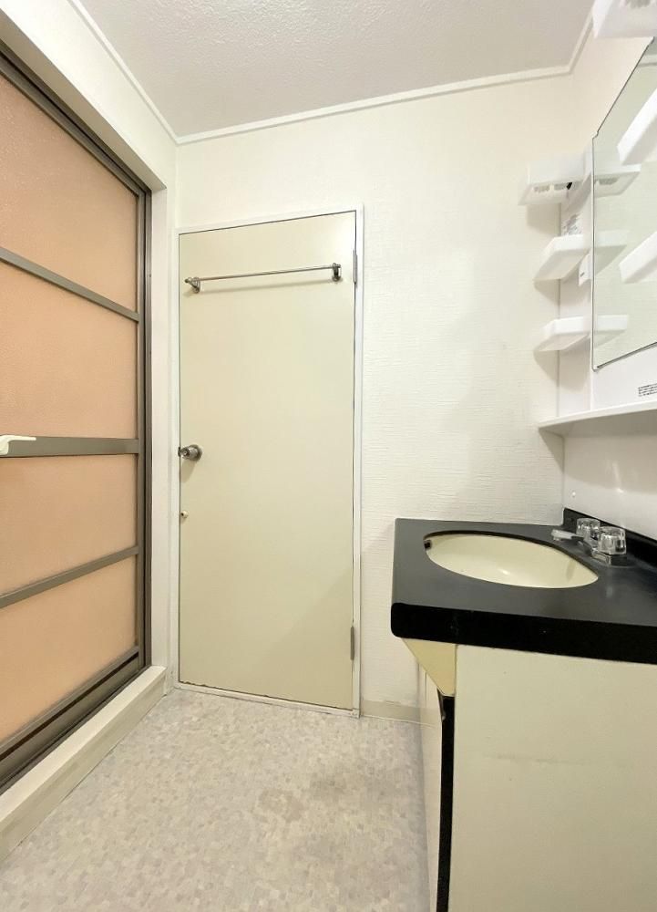 �y���ʏ��z�@