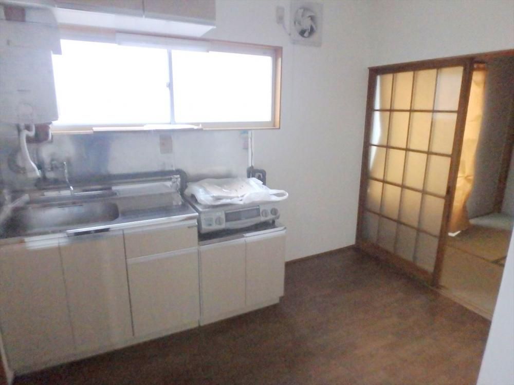 �y�L�b�`���z�@