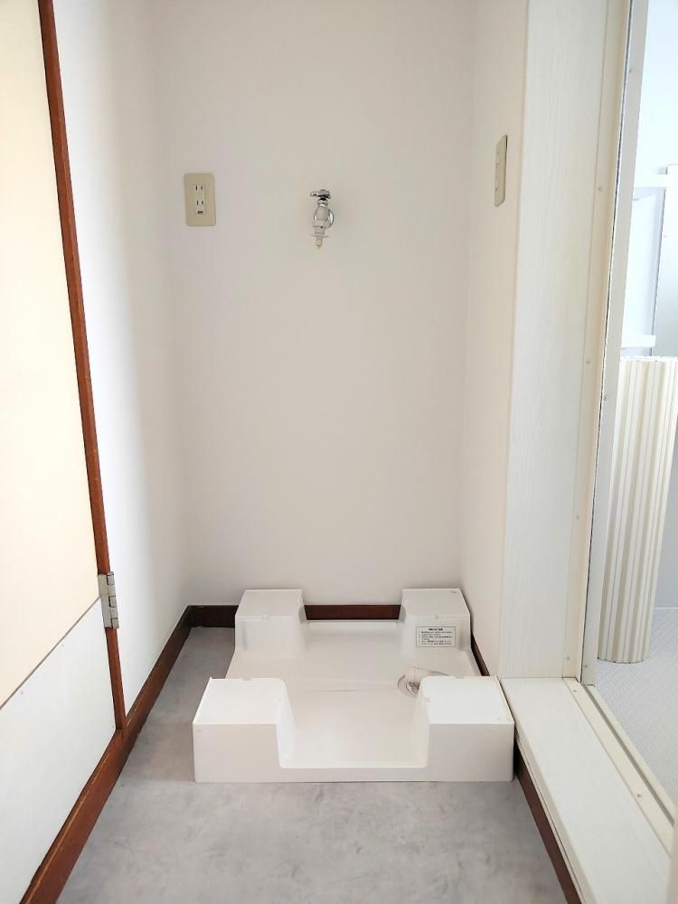 �y���̑��ݔ��z�@