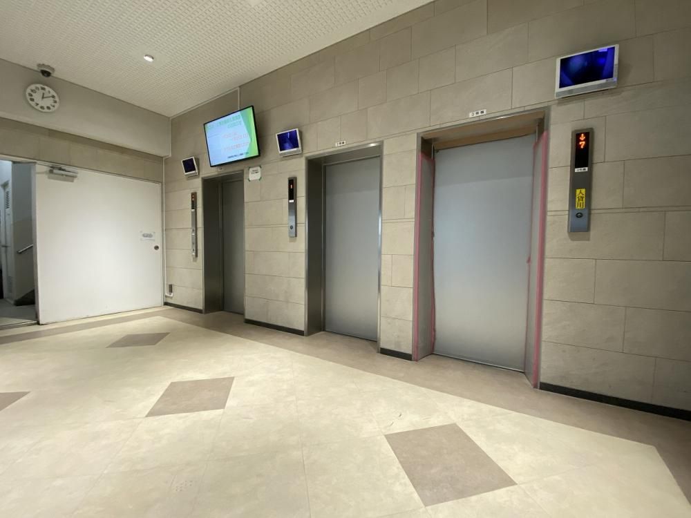 �y���r�[�z�@