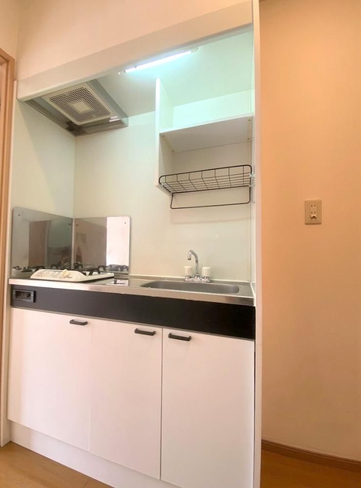 �y�L�b�`���z�@�������\�ȃ~�j�L�b�`��