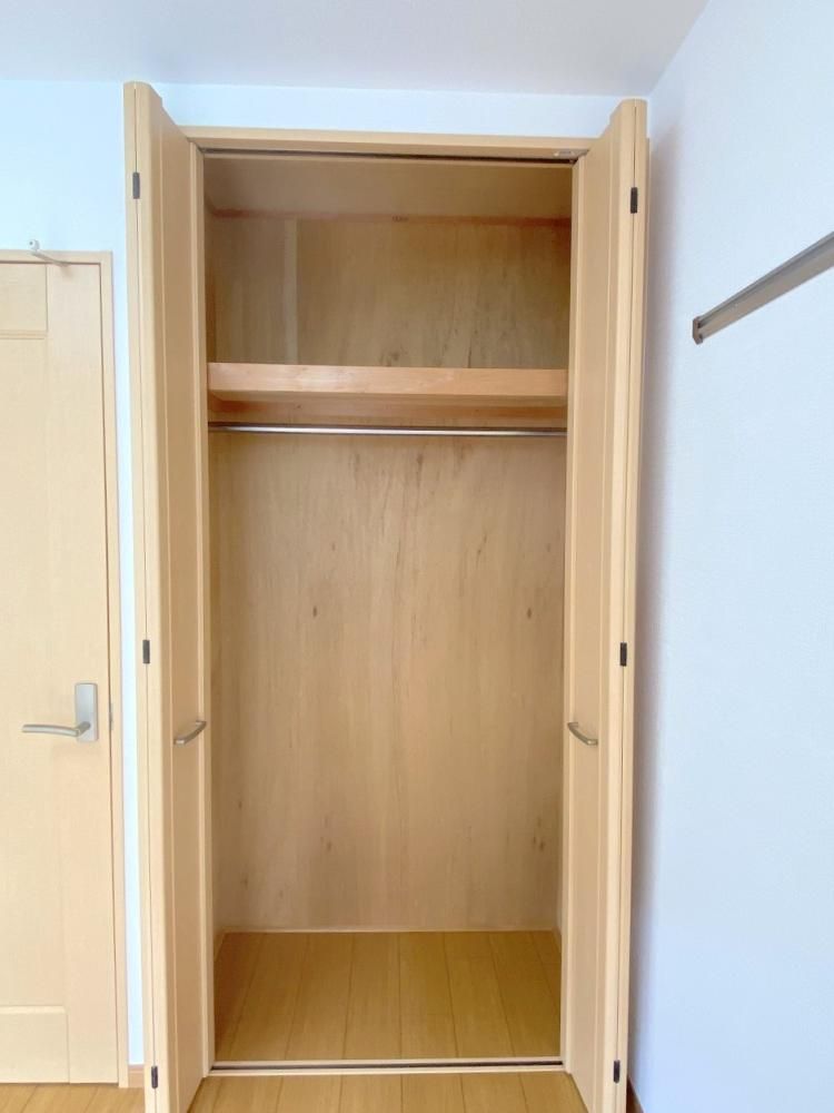 �y���[�z�@�m���ɂ̓N���[�[�b�g�t��