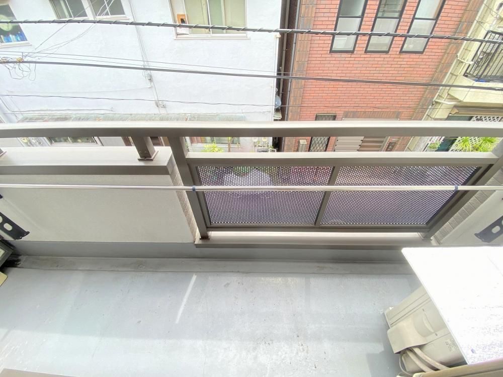 �y�o���R�j�[�z�@�o���R�j�[����